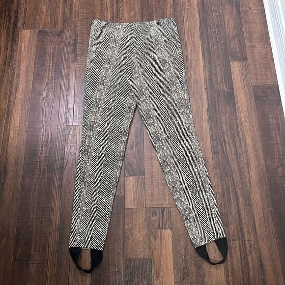 Free People Women’s Animal Print Stirrup Primal Leggings Size S - Picture 5 of 12